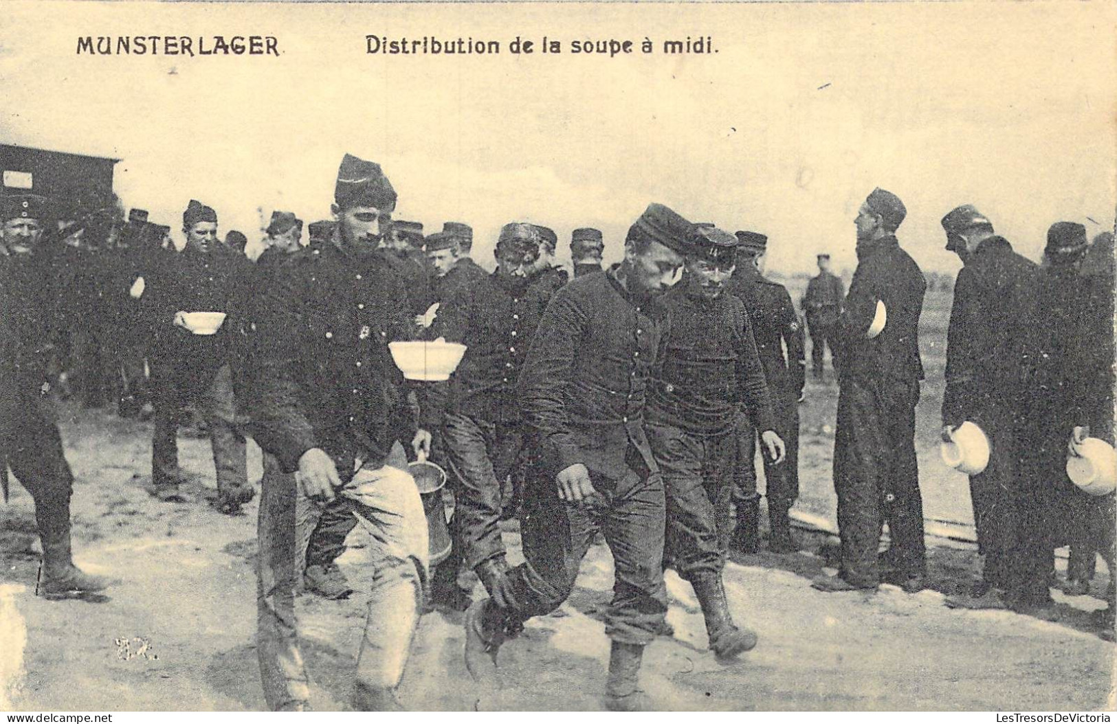 MILITARIA - Munsterlager - Distribution De La Soupe à Midi - Carte Postale Ancienne - Regiments