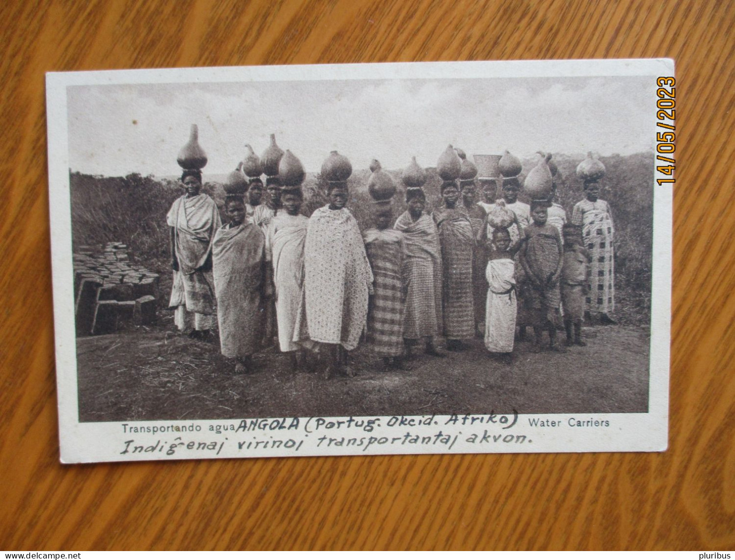 ANGOLA TRANSPORTANDO AGUA ,  1928 TO ESTONIA - Angola