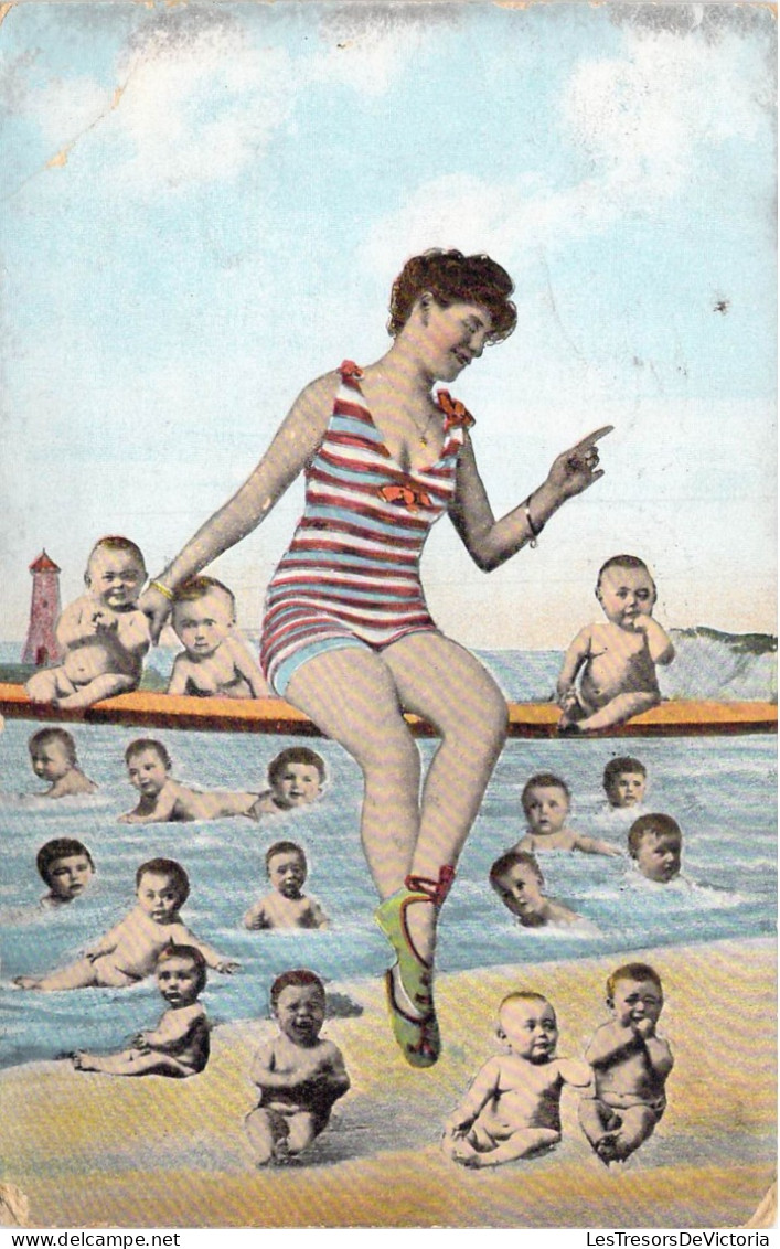 ENFANTS - Dessins D'enfants - Femme - Phare - Plage - Sable - Carte Postale Ancienne - Kinder-Zeichnungen