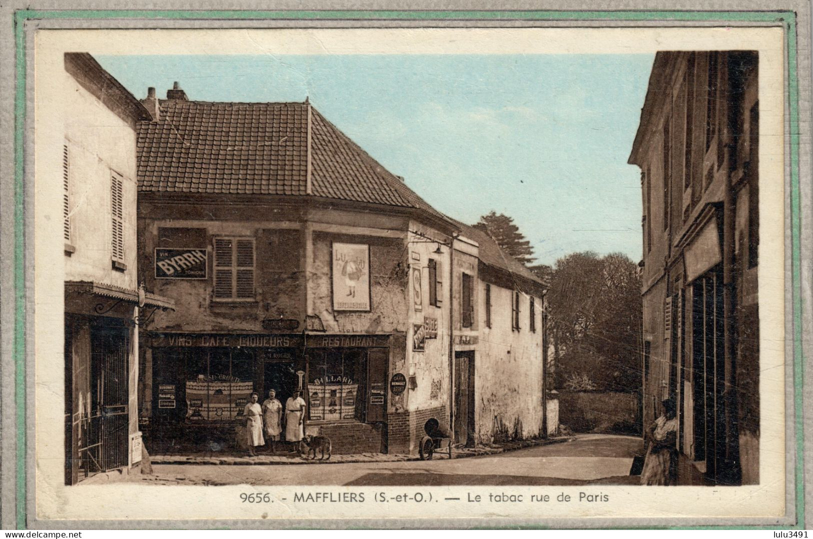 CPA - (95) MAFFLIERS - Café-Tabac Rue De Paris - Plaques émaillées: Byrrh, LU LU, Singer - 1950 Carte Colorisée - Maffliers