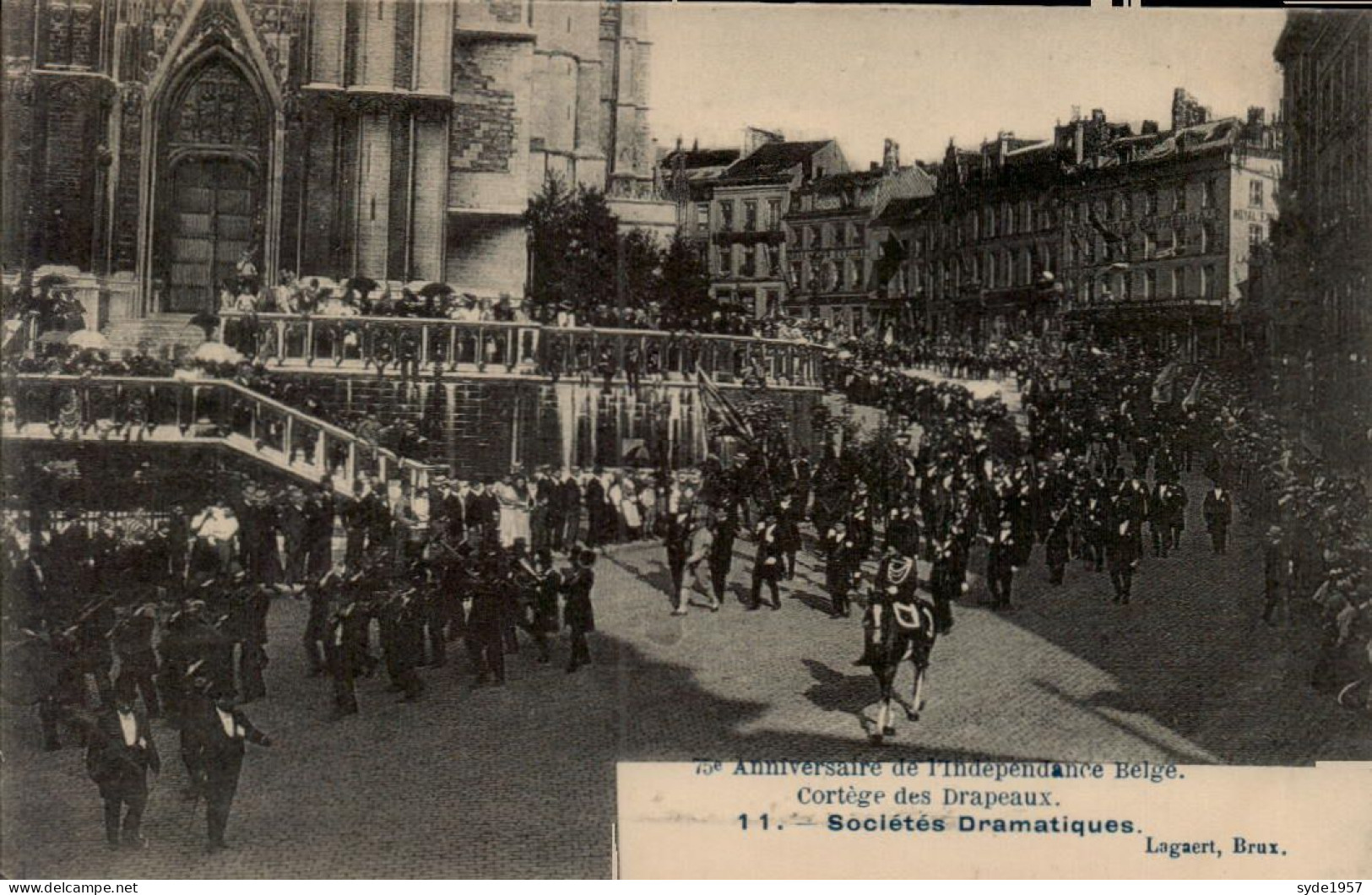 Bruxelles : 75e Anniversaire De L'Indépendance Belge - Cortège Des Drapeaux  Sociétés Dramatiques - Feesten En Evenementen