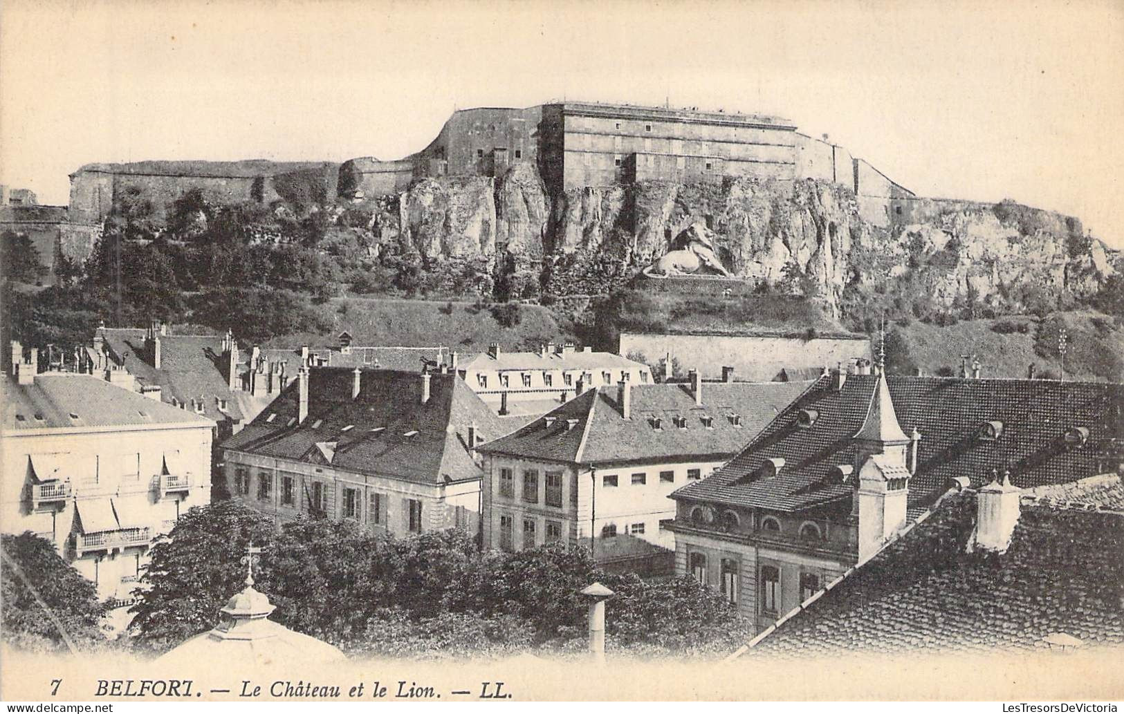 FRANCE - 90 - BELFORT - Le Château Et Le Lion - LL -  Carte Postale Ancienne - Belfort – Le Lion