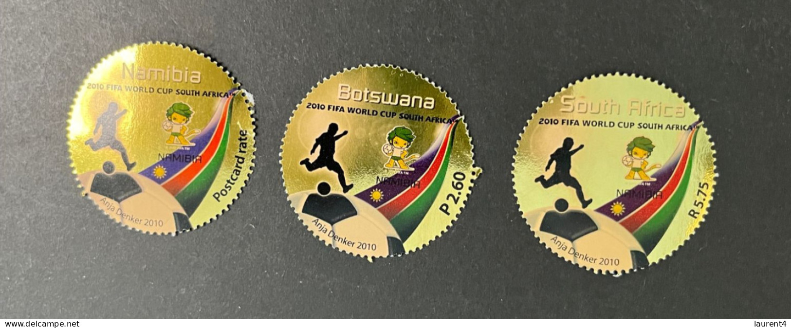 (stamp 15-5-2023) South Africa Football (3 Round Shape Stamps) - Africa Cup Of Nations