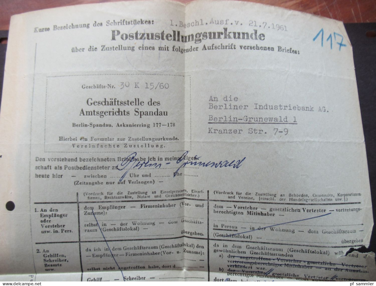 Berlin Postzustellungsurkunde Vollzogen Zurück An Die Geschäftsstelle Amtsgericht Spandau Stempel Berlin Grunewald 1961 - Cartas & Documentos
