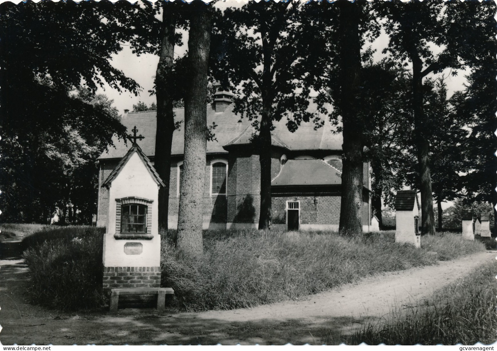 ERTVELDE   KAPEL O.L.VROUW VAN STOEPE        2 SCANS - Evergem