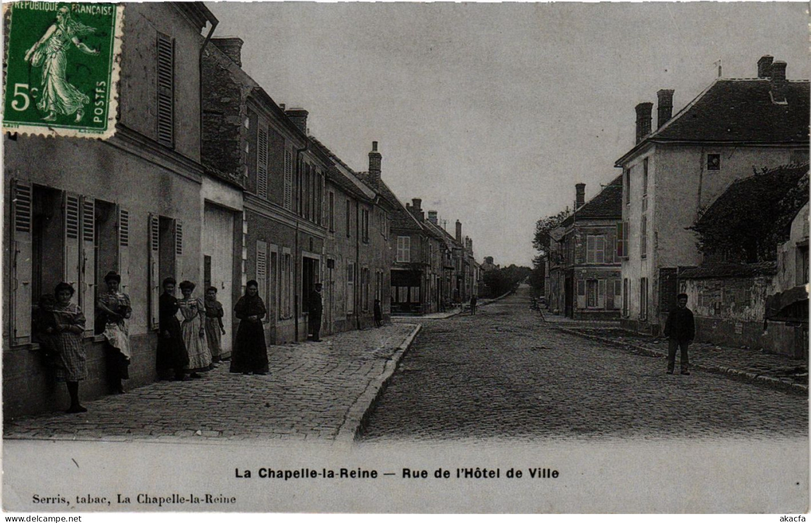 CPA La Chapelle-la-Reine - Rue De L'Hotel De Ville (292568) - La Chapelle La Reine