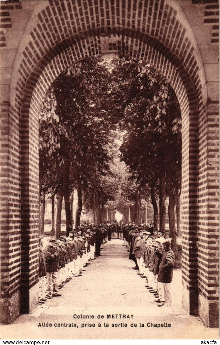 CPA Colonie De METTRAY Allée Centrale Prise A La Sortie De La Chapelle (253622) - Mettray