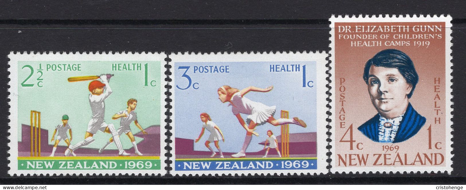 New Zealand 1969 Health - Cricket Set HM (SG 899-401) - Nuevos