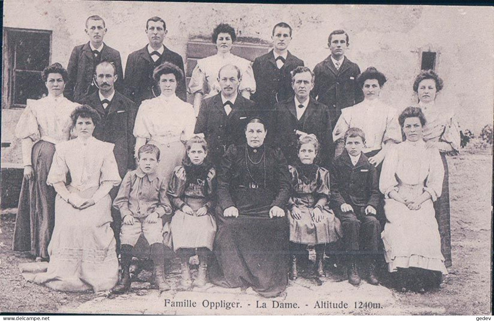 Villiers Val De Ruz NE, Ferme La Dame, Famille Oppliger Devant La Ferme (6606) - Val-de-Ruz