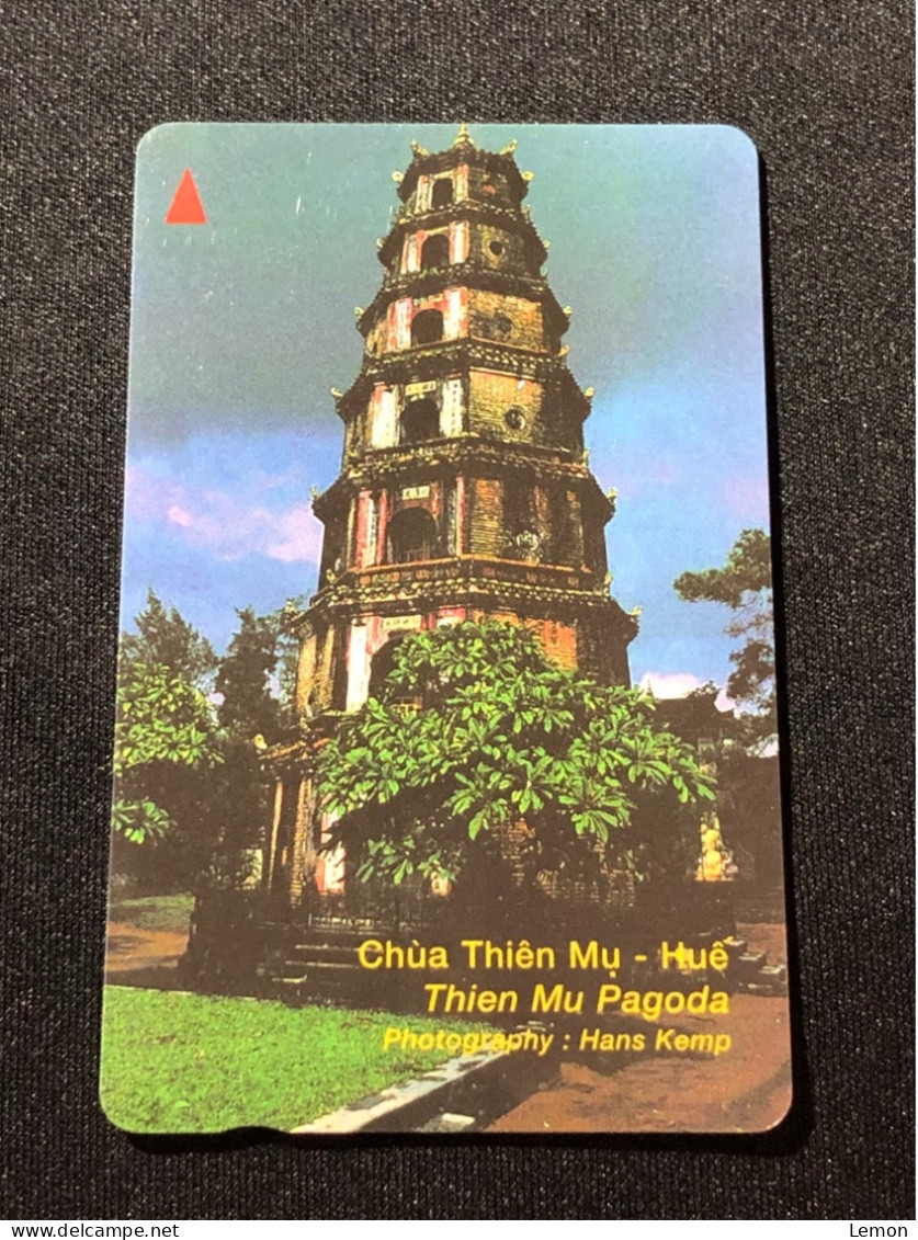 Vietnam GPT Phonecard, Hue Thien Mu Pagoda, Set Of 1 Used Card - Vietnam