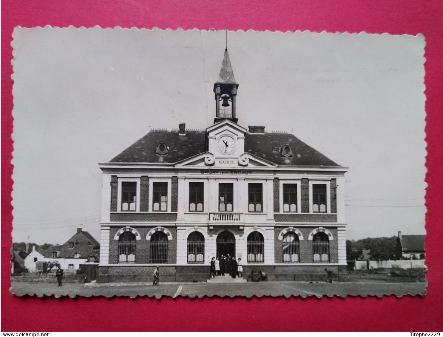 59 - BRUAY SUR L'ESCAUT - La Mairie (employés Municipaux) - Bruay Sur Escaut