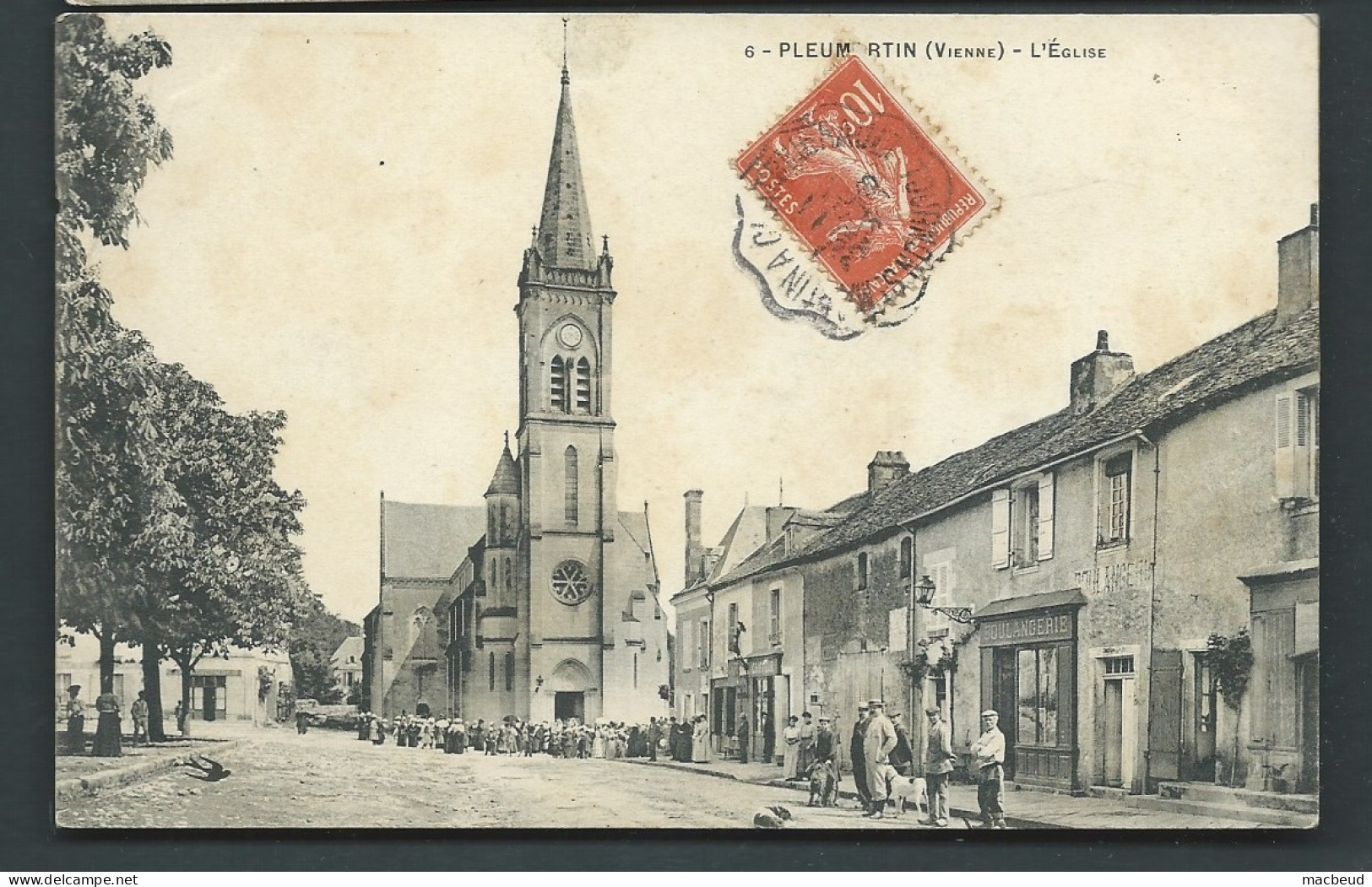 N° 6 - Pleumartin ( Vienne ) - L'Eglise -maca 4645 - Pleumartin