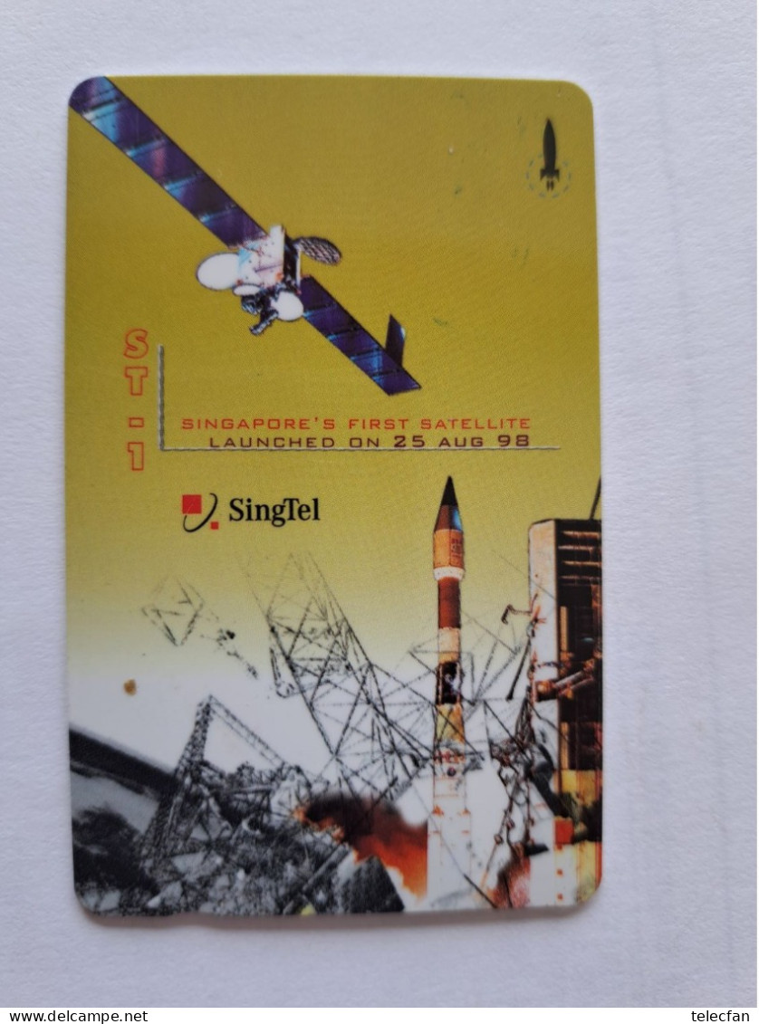 SINGAPOUR FIRST SATELLITE 178 SIGC... 10$ UT - Space