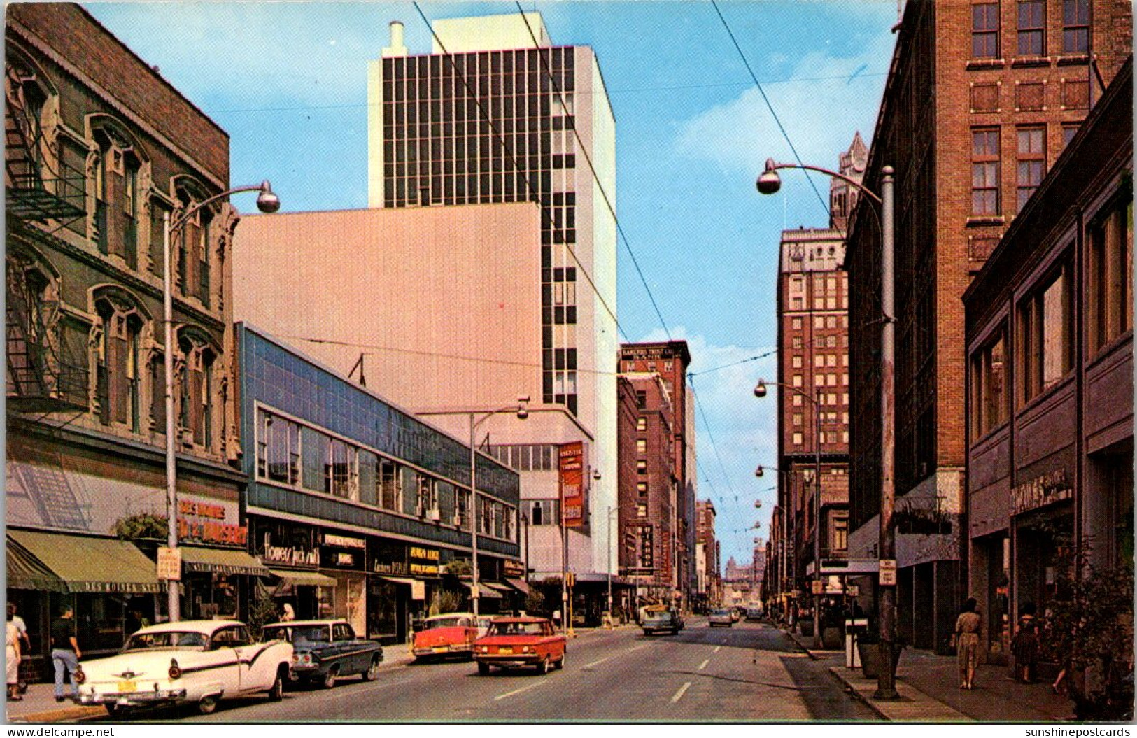 Iowa Des Moines Locust Street - Des Moines