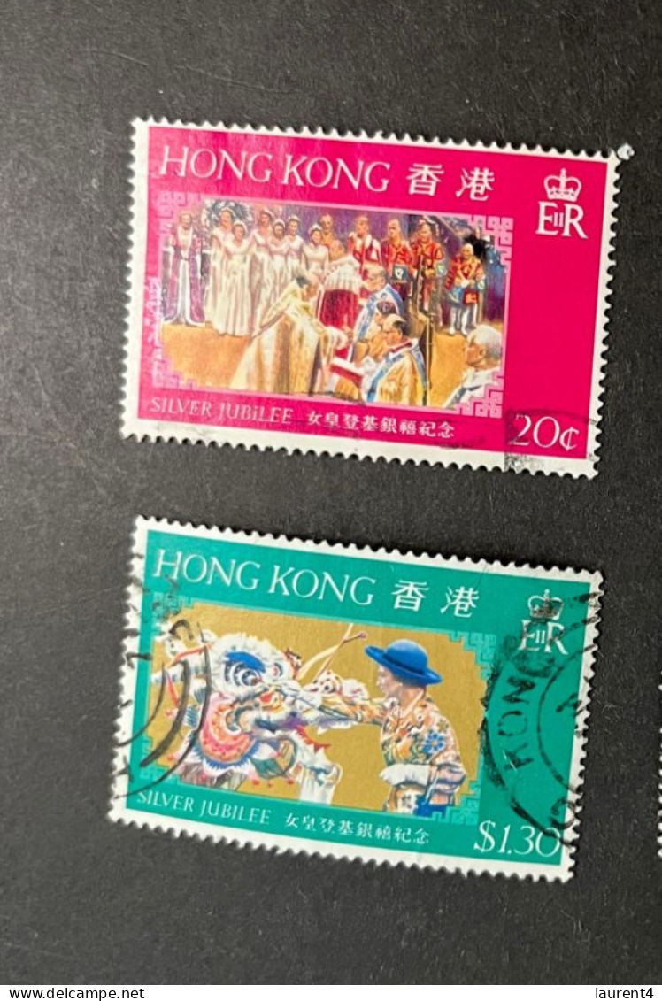 (stamp 16-5-2023) 2 Used Stamps (Hong Kong) - 2 Silver Jubilee - Usados