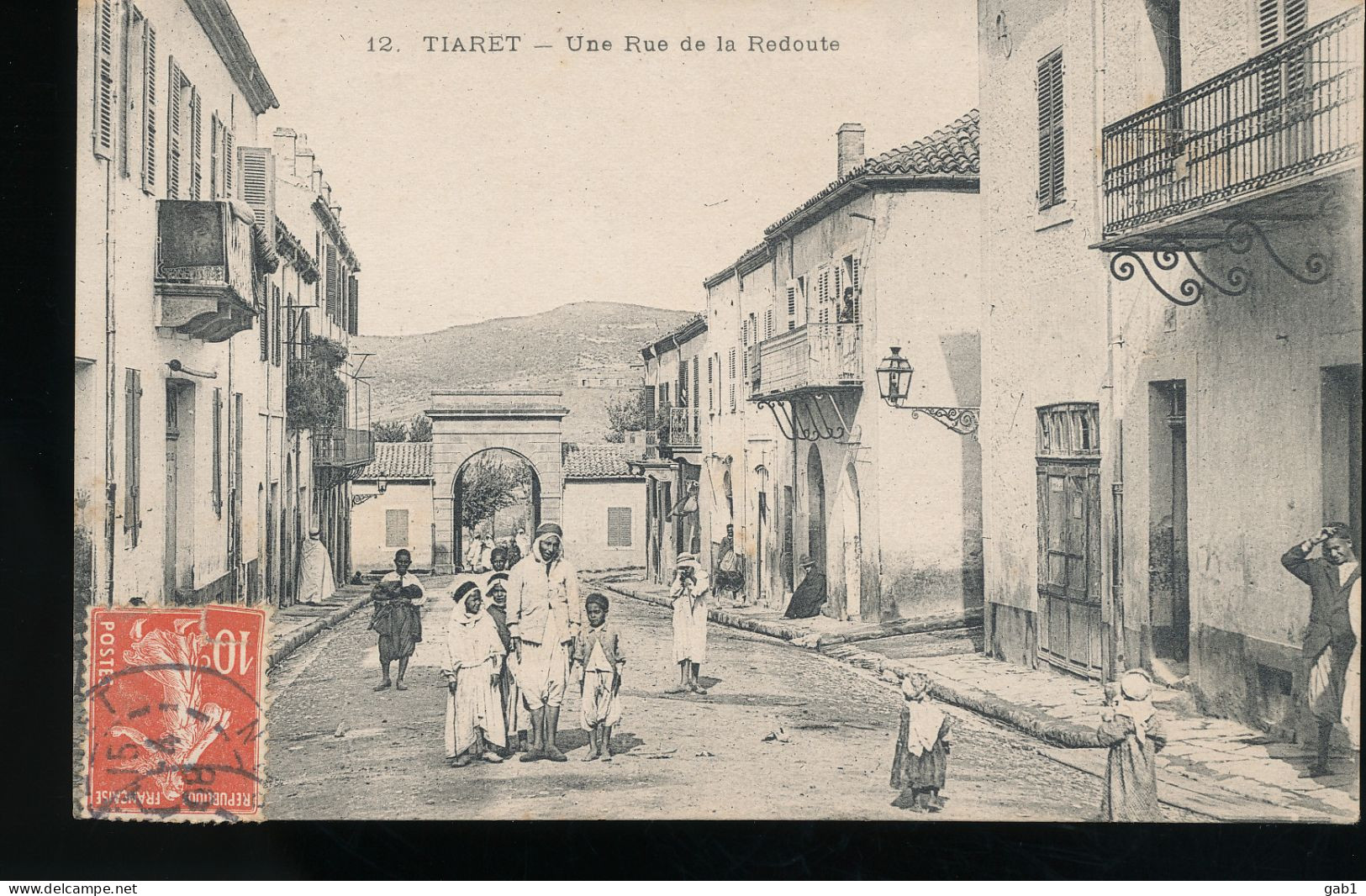 Algerie ---  Tiaret --  Une Rue De La Redoute - Tiaret