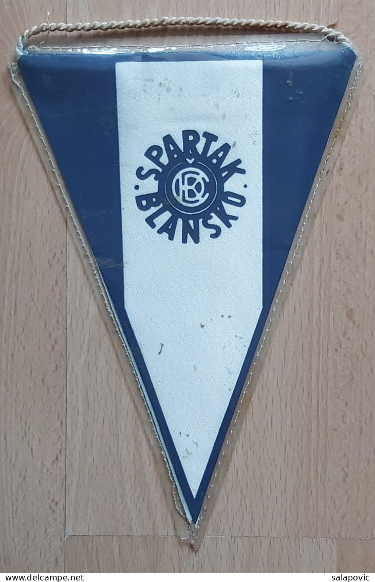 TJ Spartak ČKD Blansko CZEHOSLOVAKIA  Football Club Football Fussball Futebol Soccer Calcio  PENNANT ZS 1 KUT - Bekleidung, Souvenirs Und Sonstige