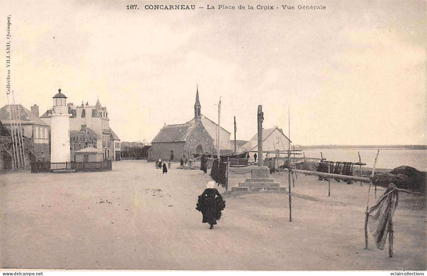 Concarneau        29        Vue Générale De La Place De La Croix   . Phare .   N° 187    (voir Scan) - Concarneau