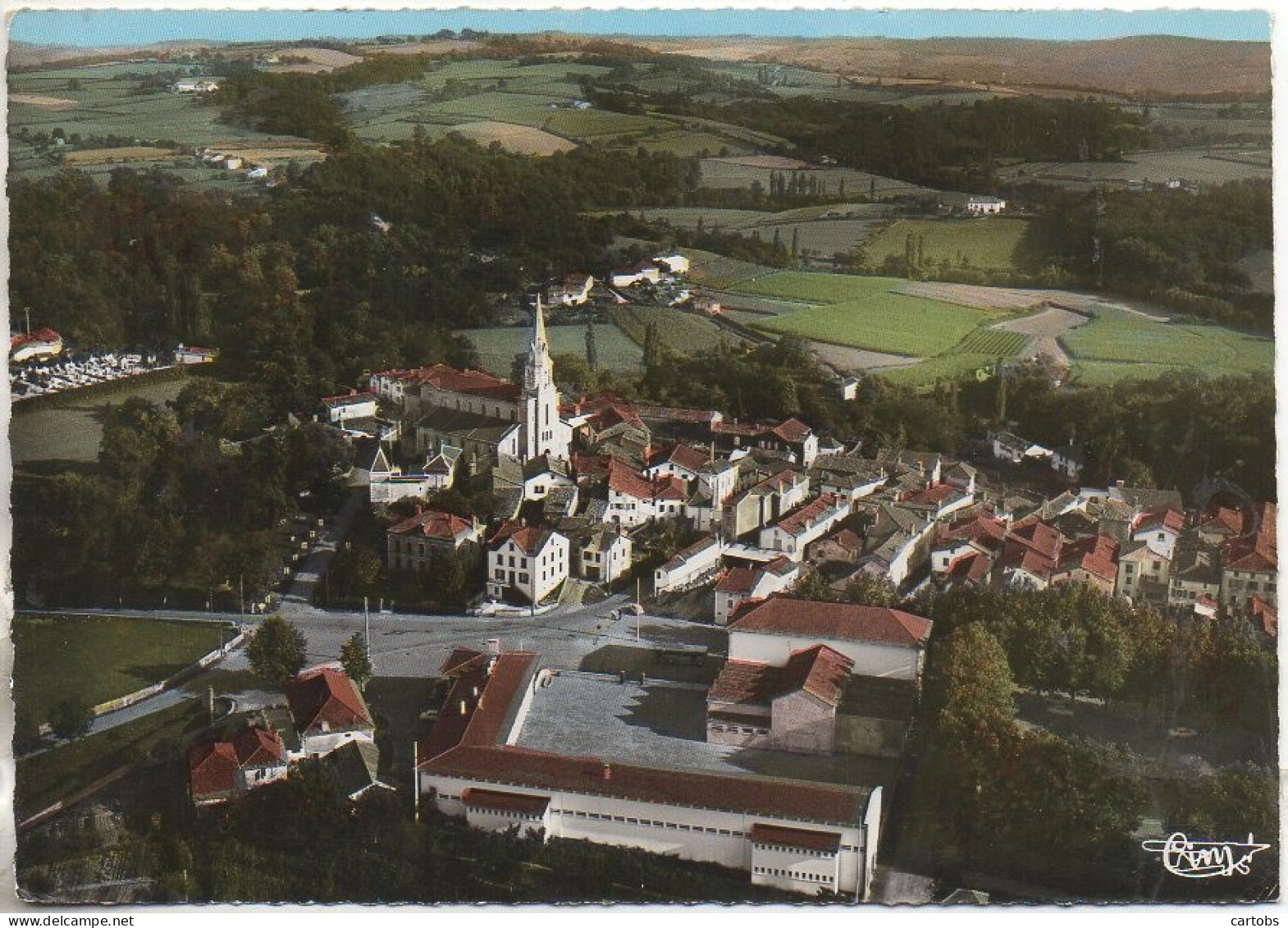 64 BIDACHE   Vue Générale Aérienne Et Le Groupe Scolaire - Bidache