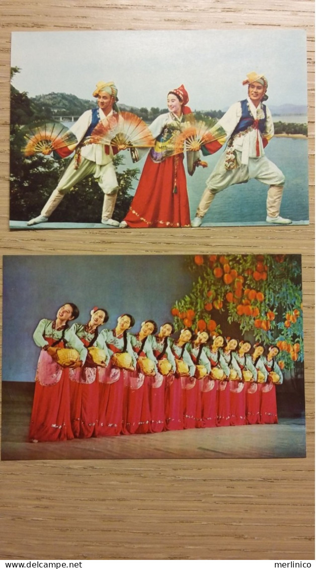 DNRK, North Korea, Mansudae Art Troupe, set of postcards