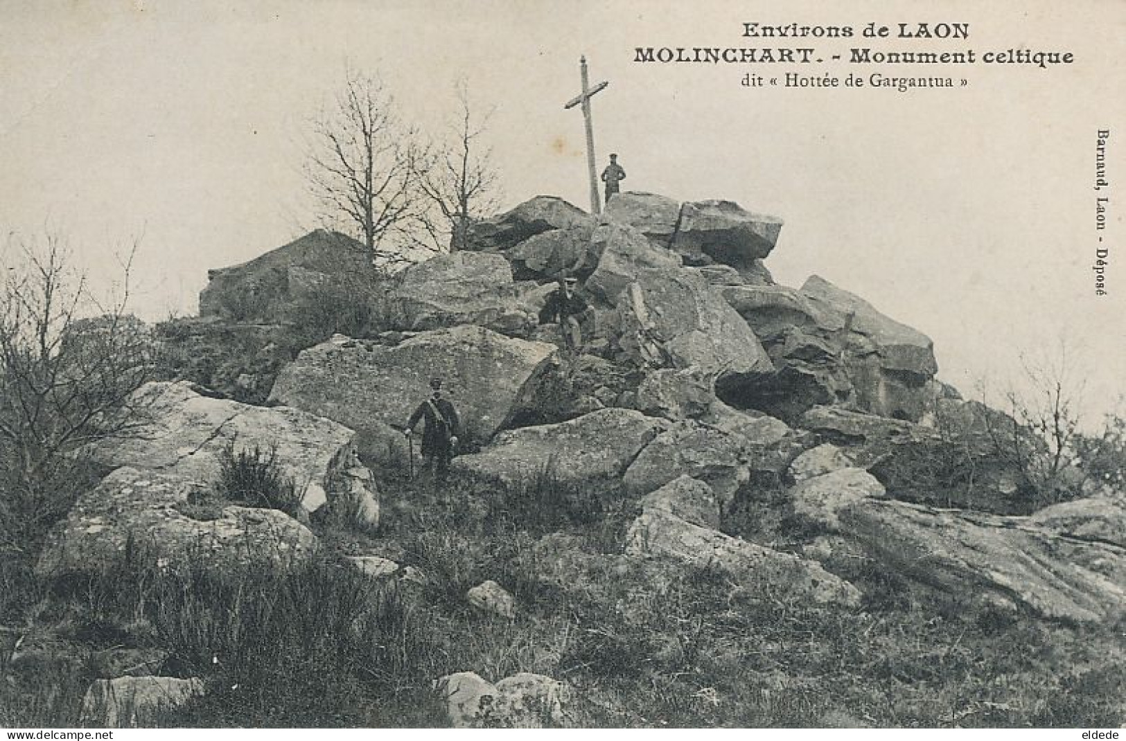 Monument Celtique Celtes Molinchart Hottée De Gargantua  Garde Champetre - Dolmen & Menhire