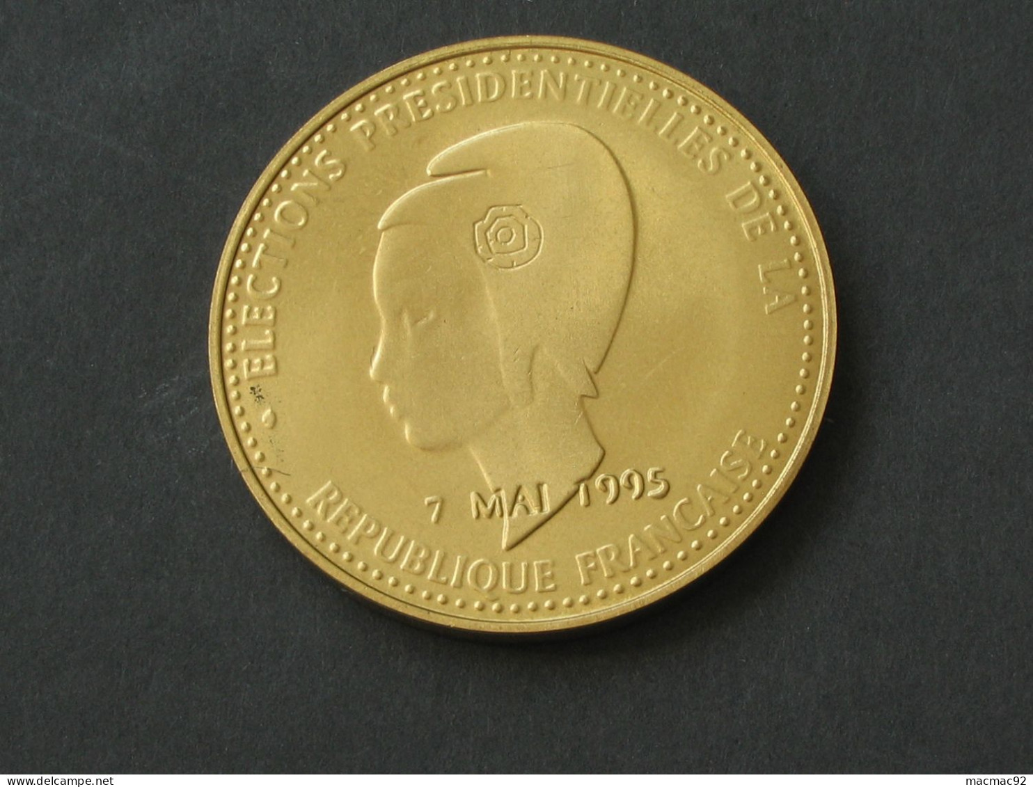 Très Belle Médaille JACQUES CHIRAC Président 1995  ***** EN ACHAT IMMEDIAT **** - Monete Allungate (penny Souvenirs)