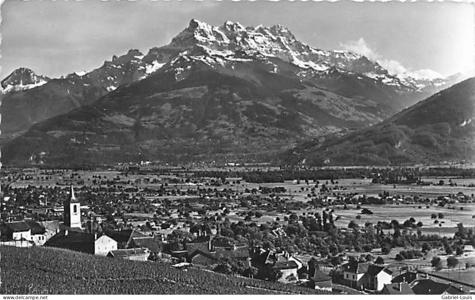 Yvorne Et Dents Du Midi - Yvorne