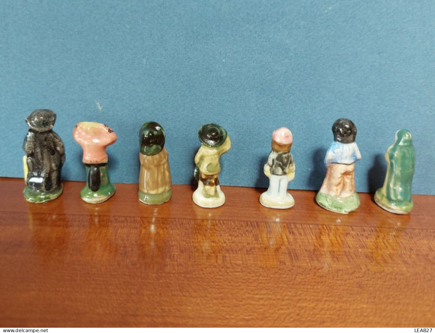 Lot de 23 fèves anciennes SANTONS pour crèche - fait main - Année 1985-1990