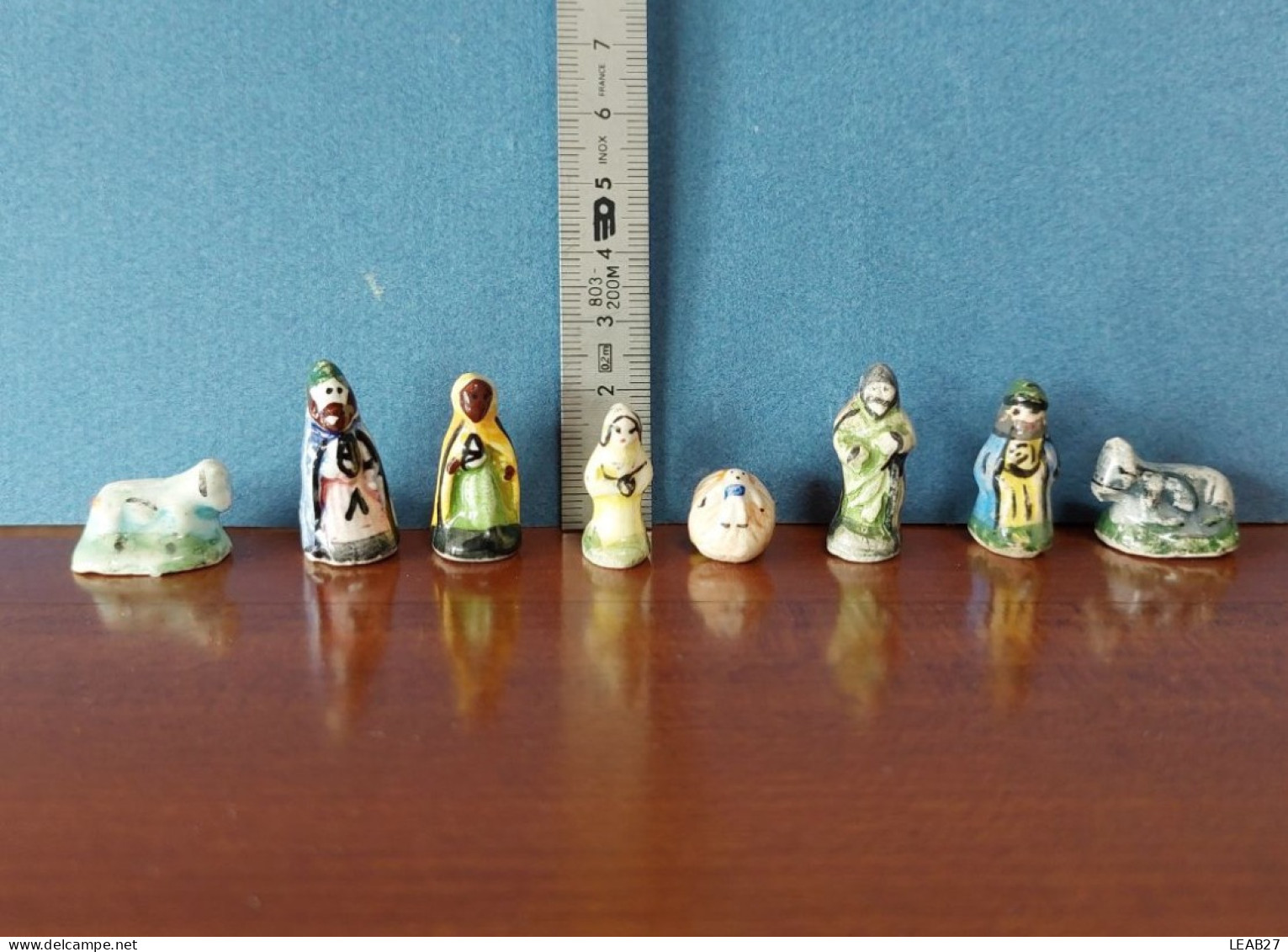 Lot De 37 Fèves Anciennes "mini" SANTONS Pour Crèche - Fait Main - Année 1985-1990 - Anciennes