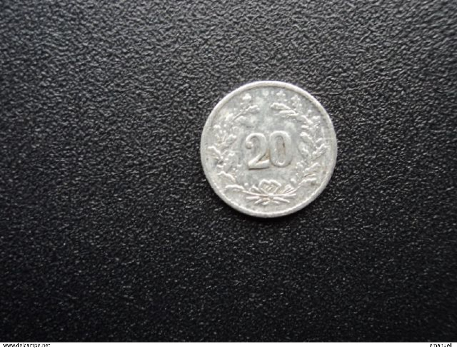 SUISSE : Monétaire De Nécessité  D'un Poids De 0.39 G. Et En Aluminium Pour Un Diamètre D'approximativement 15 Mm - Monedas / De Necesidad