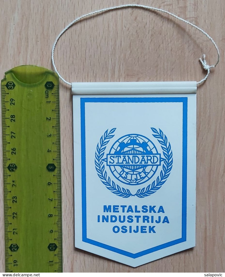 Memorial Drage Vrbana Osijek CROATIA, MIO STANDARD Football Club Football Fussball Soccer Calcio PENNANT ZS 1 KUT - Bekleidung, Souvenirs Und Sonstige