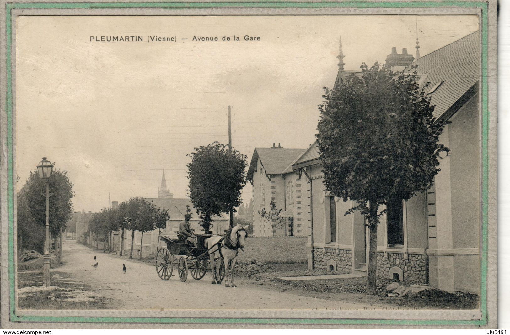 CPA - (86) PLEUMARTIN - Aspect De La L'avenue De La Gare En 1909 - Pleumartin