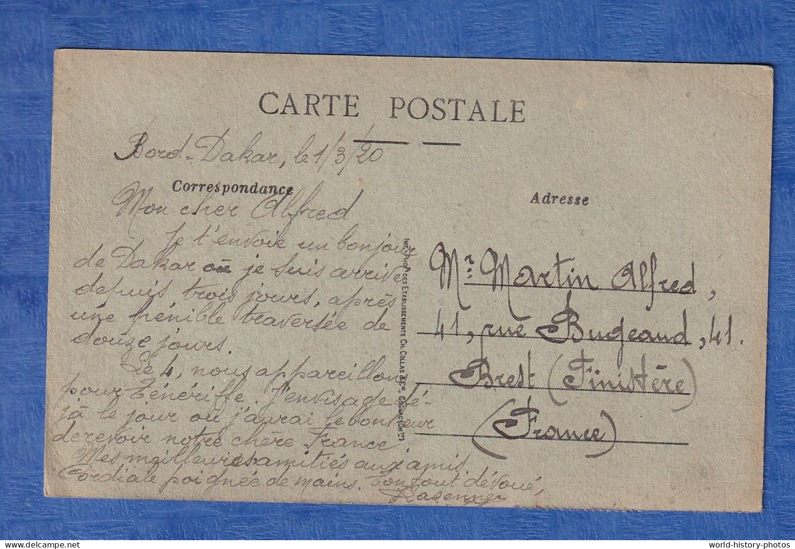 CPA - DAKAR , Sénégal - Femme Sénégalaise Tenant Son Enfant - Coll. Benyoumoff - Timbre Afrique Occidentale Ethnic Mort - Otros & Sin Clasificación