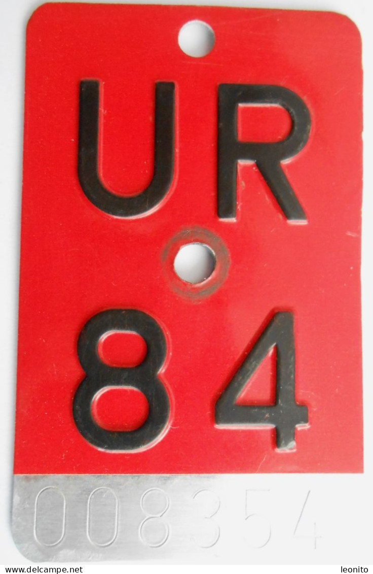 Velonummer Uri UR 84 - Nummerplaten