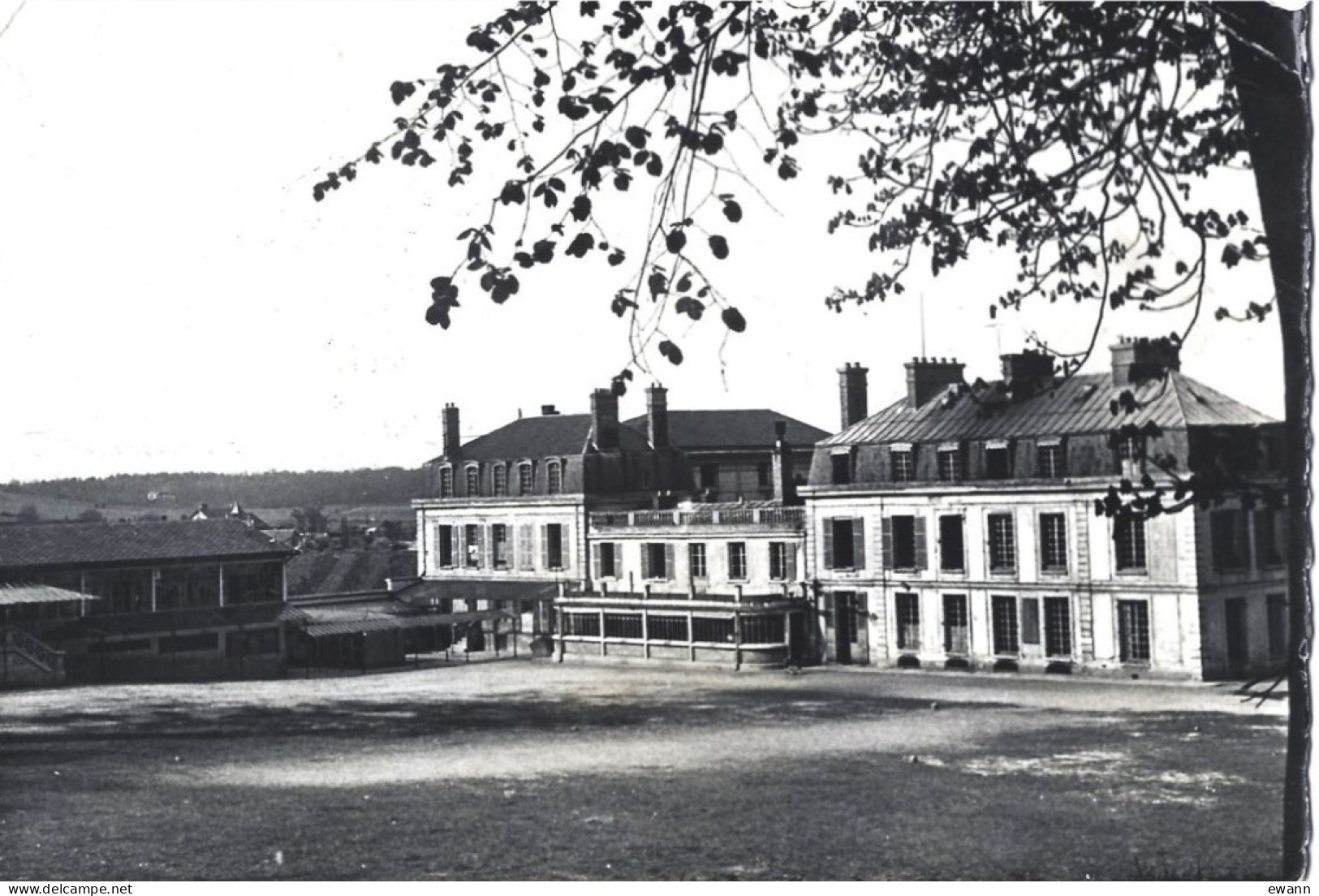 Carte Postale - O.N.C.F. - Avernes - Ensemble Des Bâtiments - Avernes