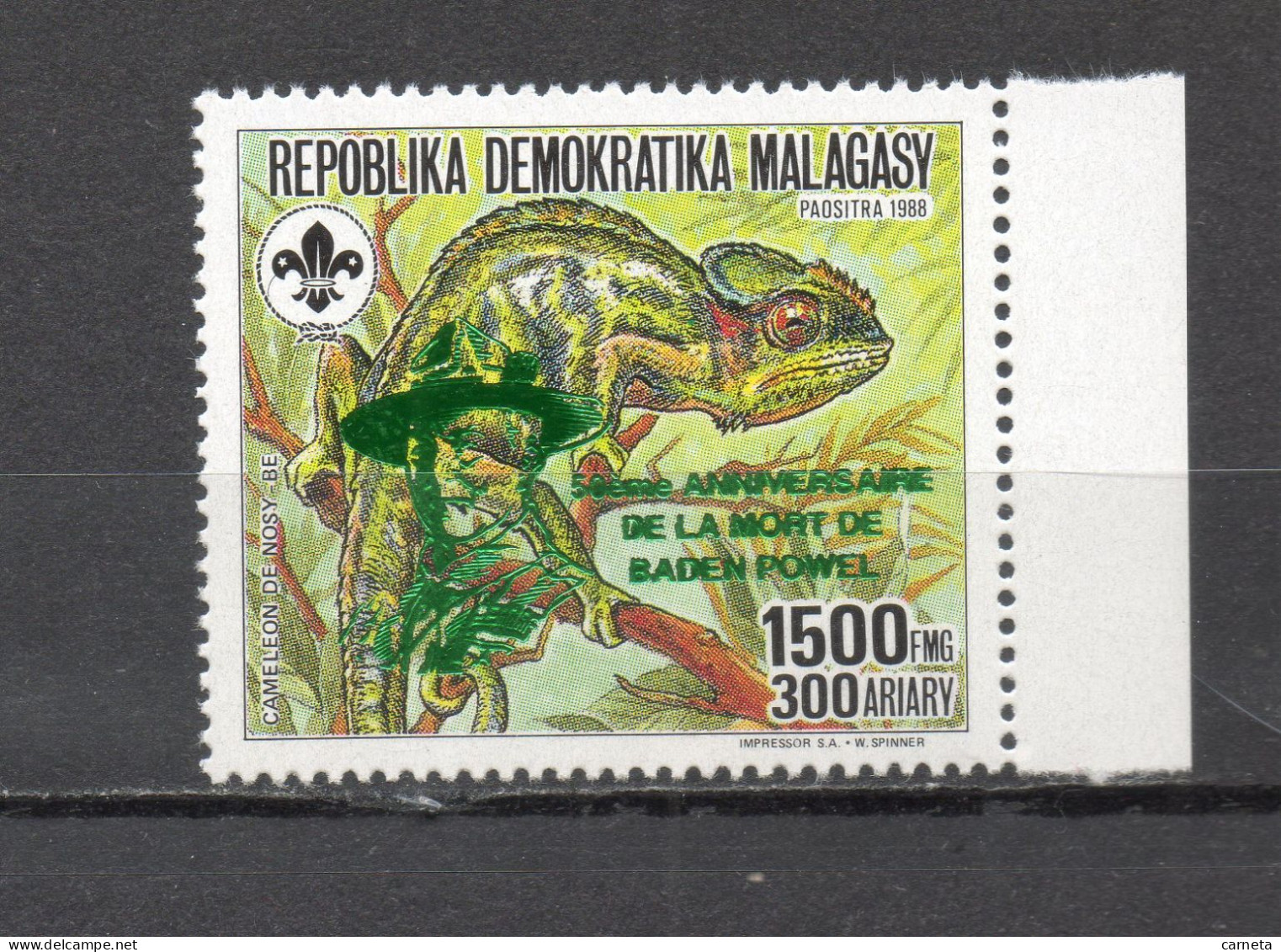 MADAGASCAR N° 1262 SURCHARGE VERT METALLISE  NEUF SANS CHARNIERE  COTE  4.00€  BADEN POWELL  CAMELEON ANIMAUX - Madagascar (1960-...)