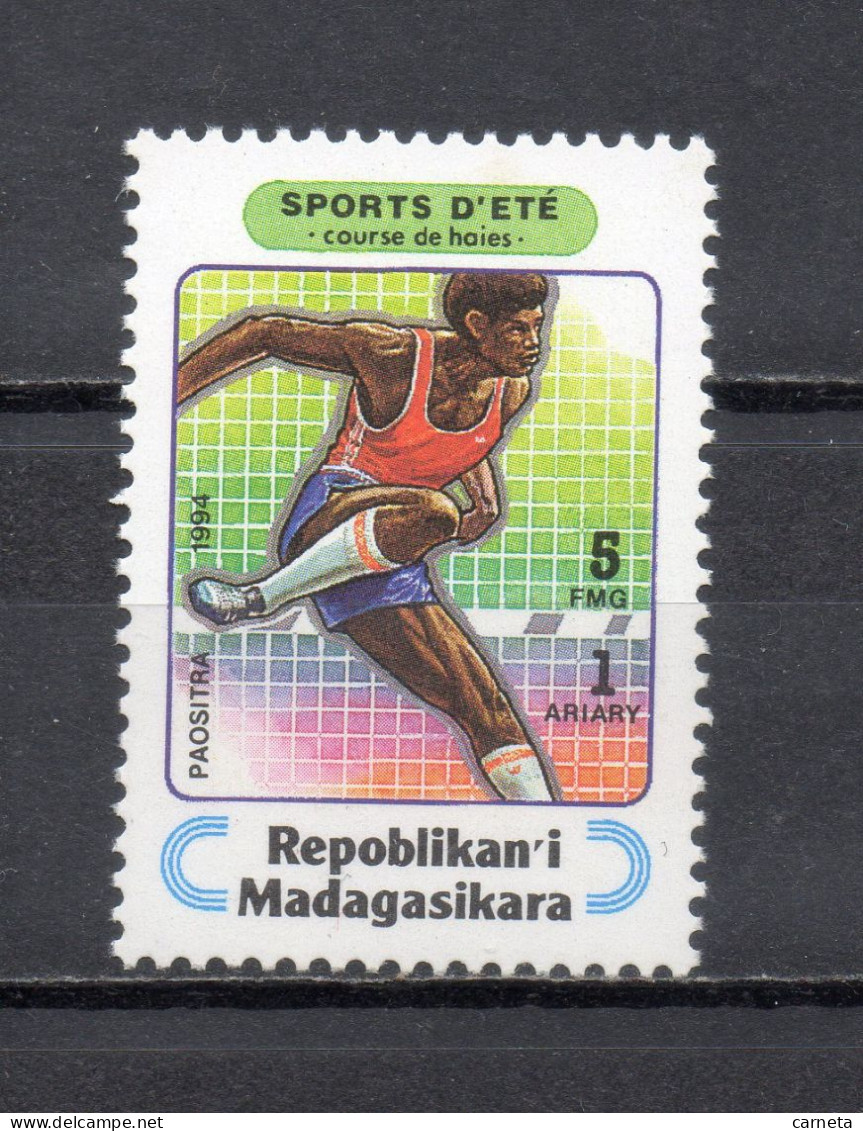 MADAGASCAR   N° 1359    NEUF SANS CHARNIERE  COTE  0.20€     SPORT - Madagascar (1960-...)