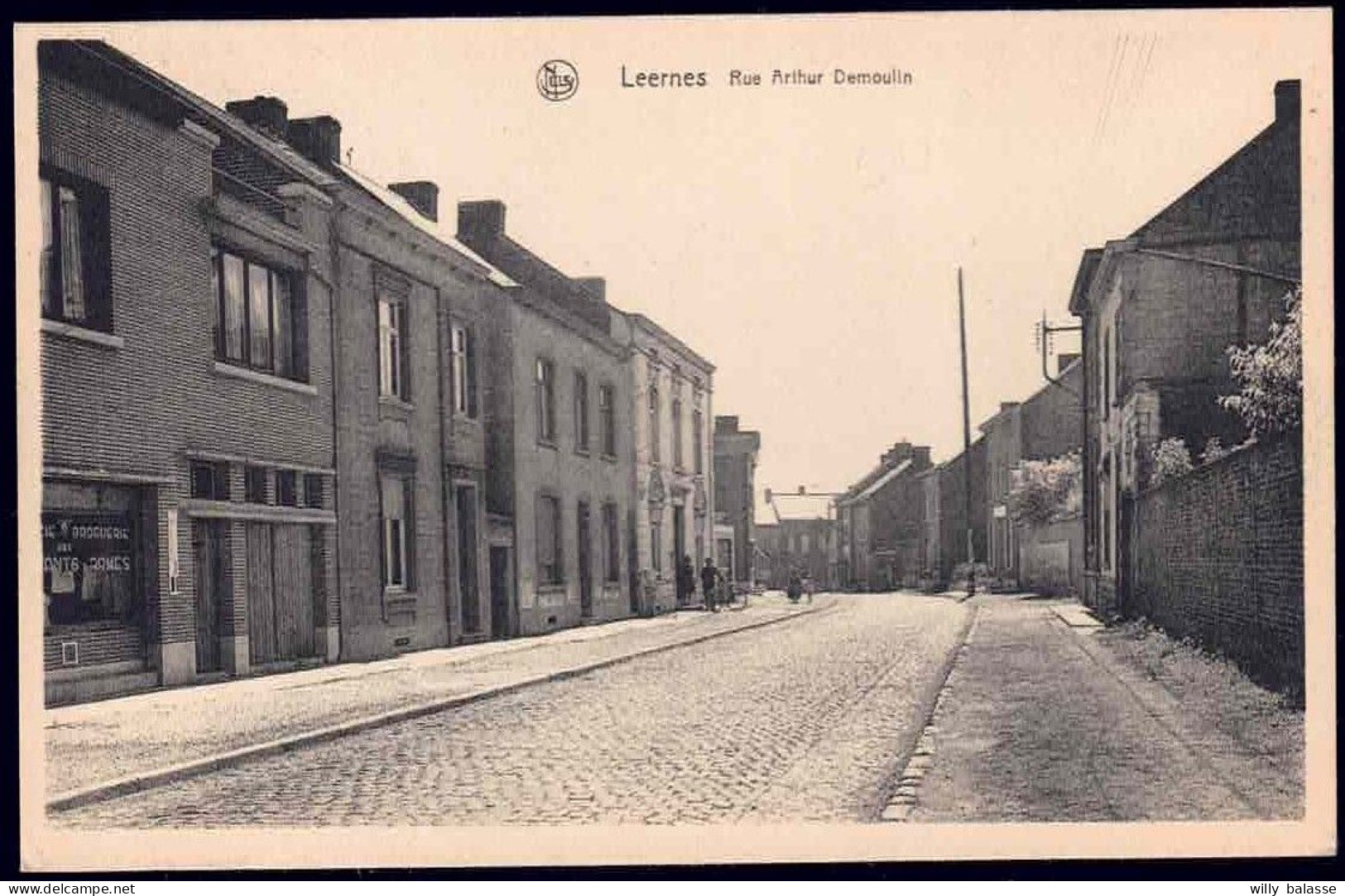 +++ CPA - LEERNES - Rue Arthur Demoulin   // - Fontaine-l'Evêque