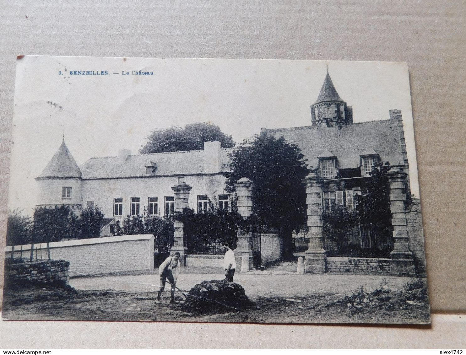 Senzeilles, Le Château, 2 Ouvriers, 1924 (L18) - Cerfontaine