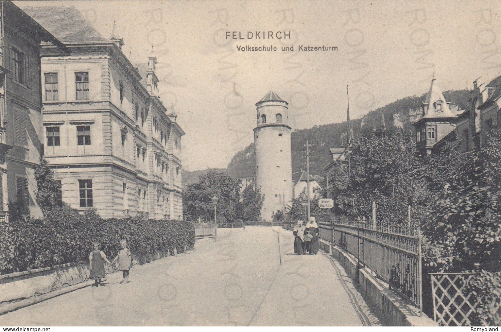 CARTOLINA  FELDKIRCH,VORARLBERG,AUSTRIA-VOLKSSCHULE UND KATZENTURM-NON VIAGGIATA - Feldkirch