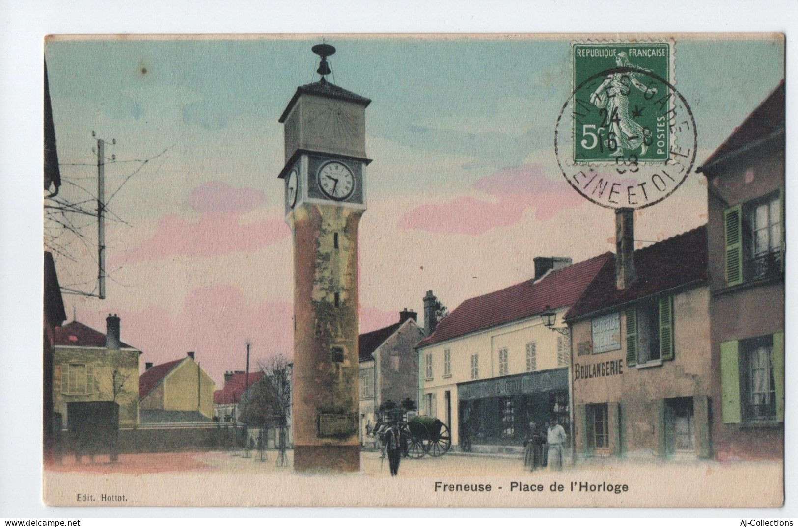 AJC -  Freneuse Place De L'horloge - Freneuse