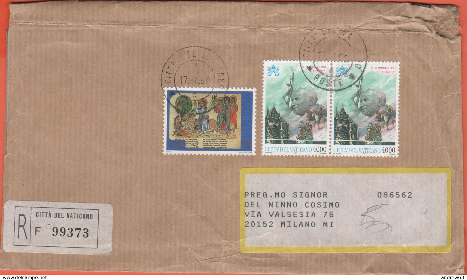 VATICANO - VATICAN - 1999 - 500 Verso L'Anno Santo Del 2000 + 2 X 4000 Viaggi Di Giovanni Paolo II Nel 1996 - Raccomanda - Storia Postale