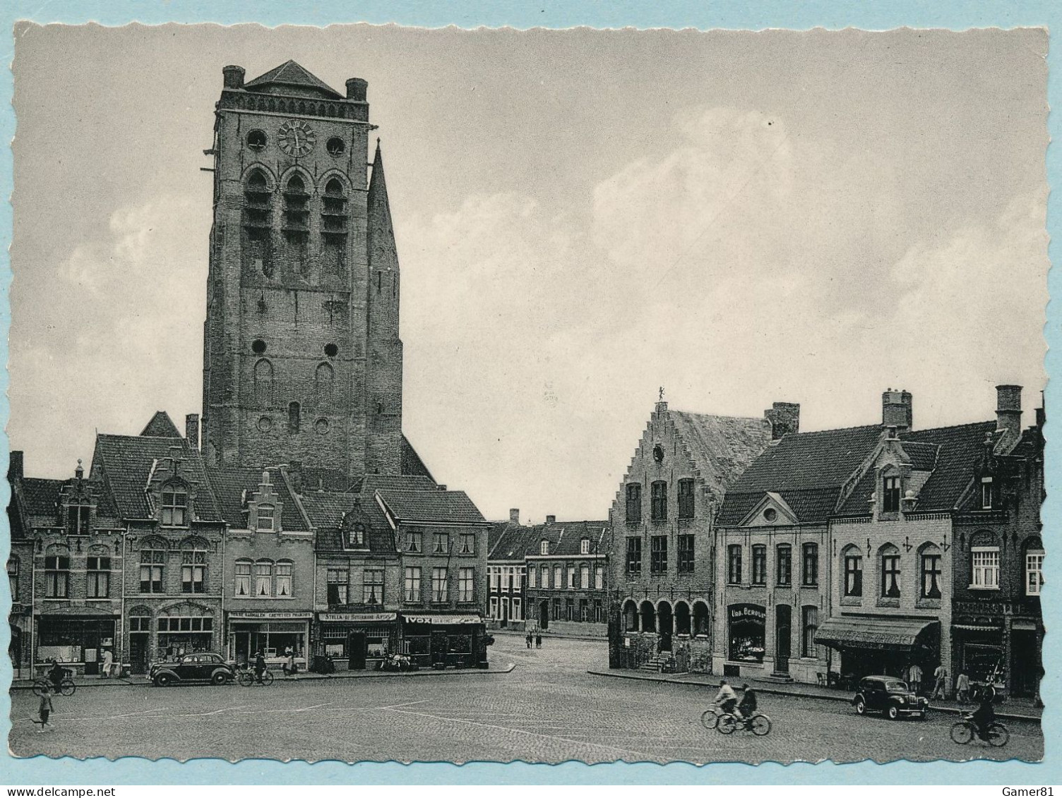 Veurne - Grote Matkt En Toren Van St-Niklaaskerk - Furnes - Grand'Place Et Tour De L'Eglise St-Nicolas - Veurne