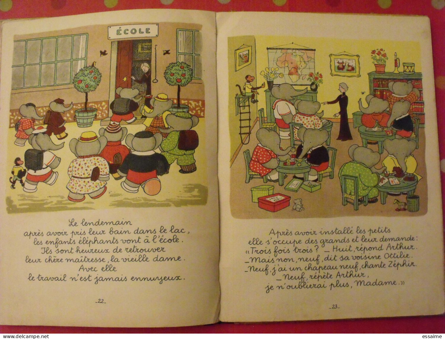 Le roi Babar. Jean de Brunhoff. Albums Babar Hachette 1950. toilé bleu