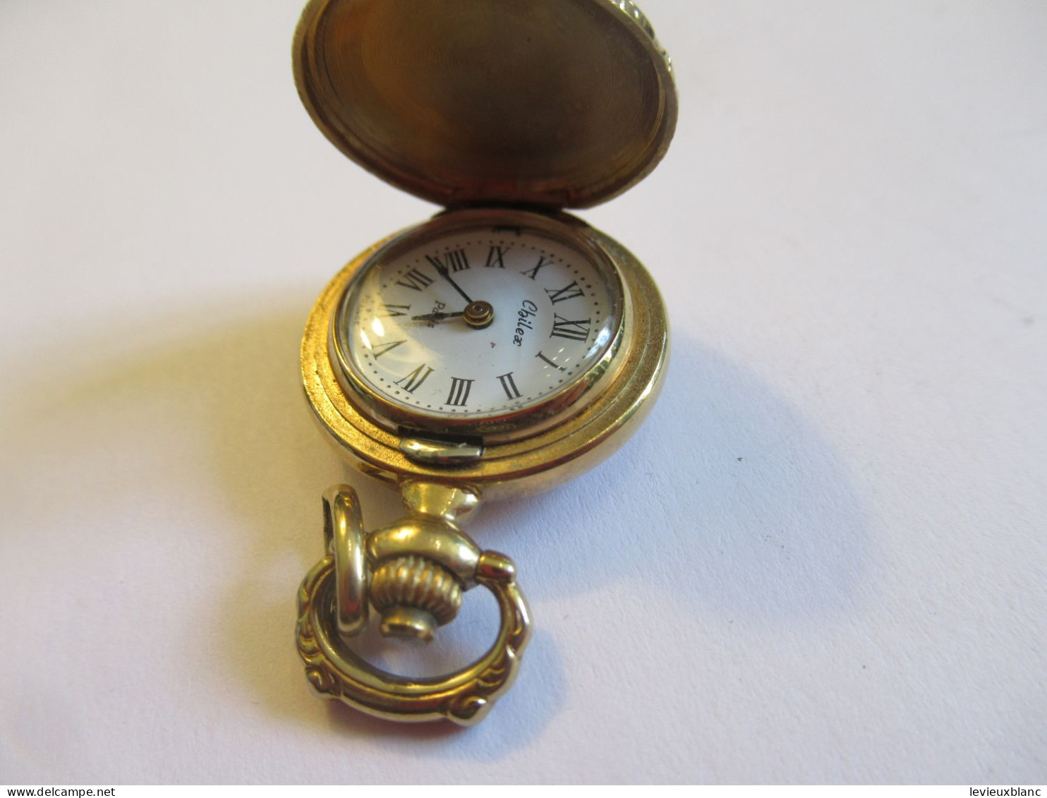 Mini-Gousset Pour Femme/avec Accroche Pour Chainette/ CHILEX Paris/ Bronze Doré /Seconde Moitié Du XXéme          BIJ166 - Horloge: Zakhorloge