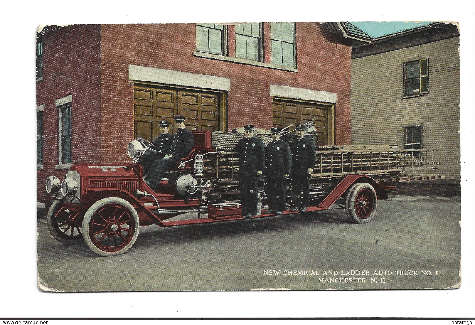 CPA MANCHESTER, NEW CHEMICAL AND LADDER AUTO TRUCK NO 8 - Manchester