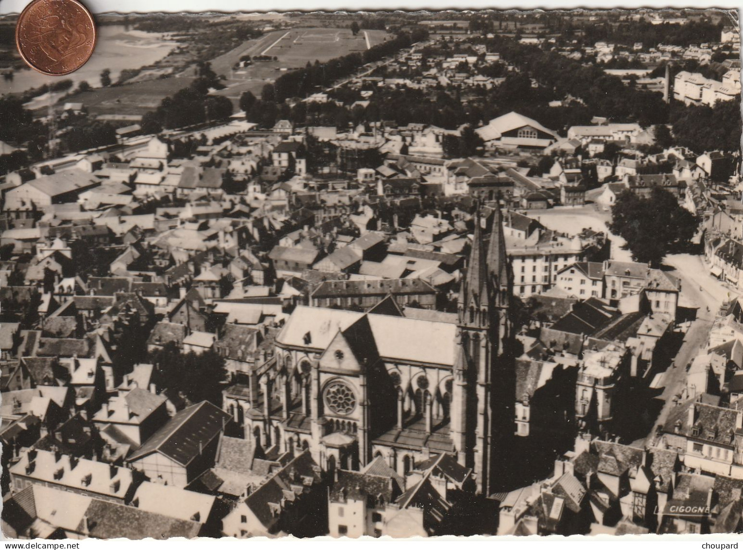 03 - Carte Postale Semi Moderne De MOULINS Vue Aérienne - Moulins