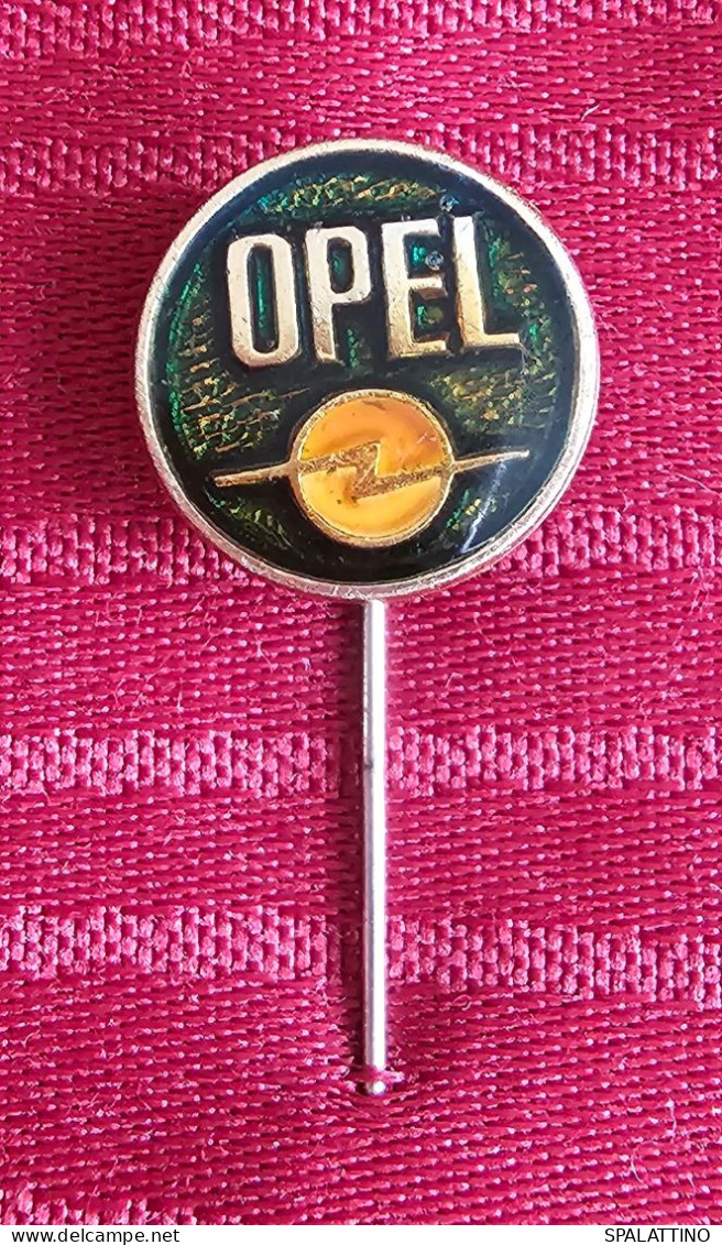 OPEL, RARE VINTAGE PIN BADGE - Opel