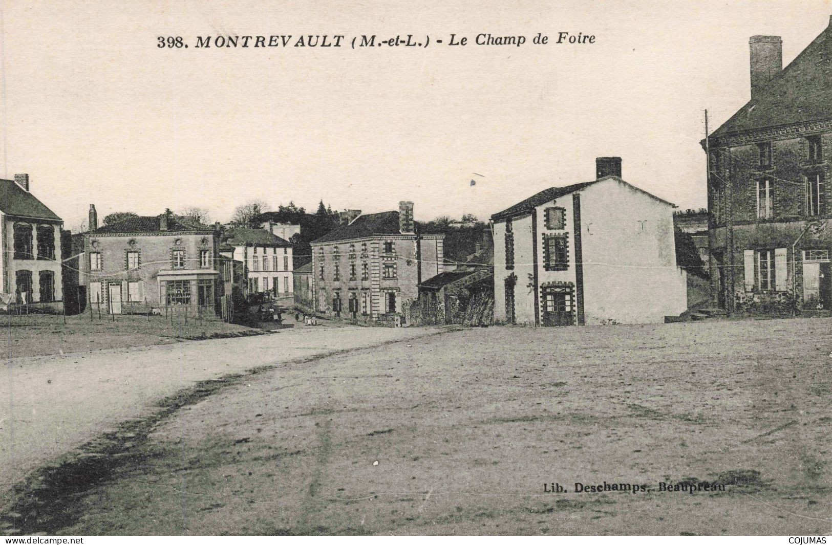 49 - MONTREVAULT - S16877 - Le Champ De Foire - L23 - Montrevault