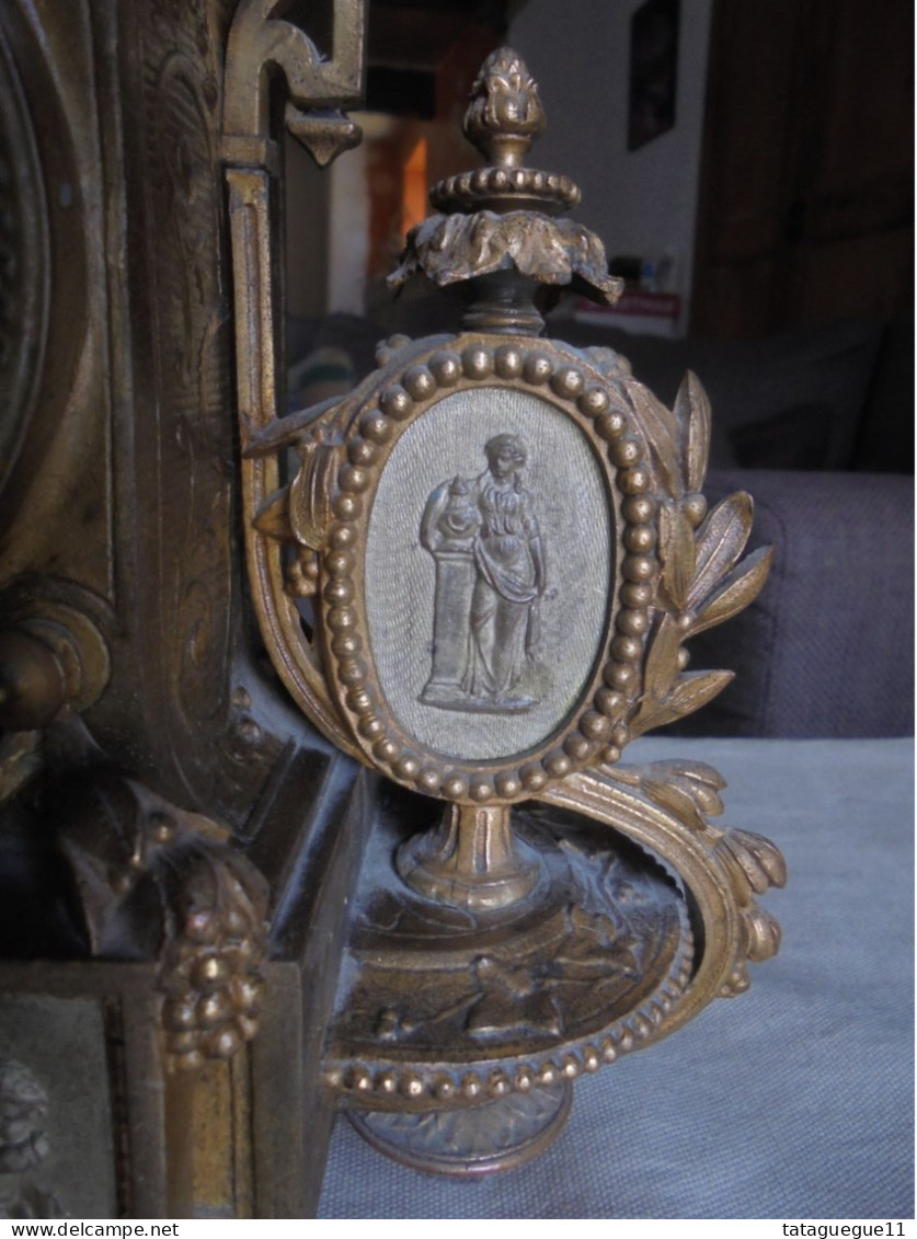 Ancien - Pendule/horloge De Table En Bronze P. Marti & Cie XIXe Siècle (A Restaurer) - Horloges